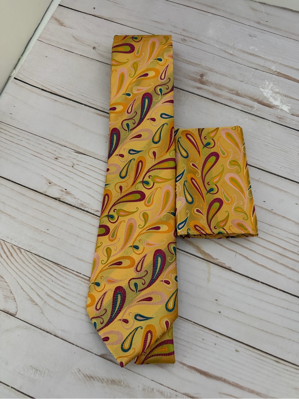 John Sparks Multi Color Paisley Classic NeckTie Handkerchief Colorful